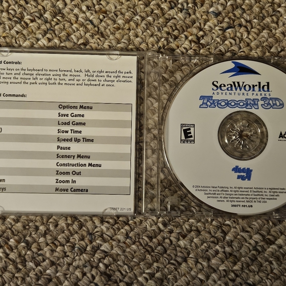 Activision SeaWorld Adventure Parks Tycoon CD Rom PC Game - Picture 2 of 5